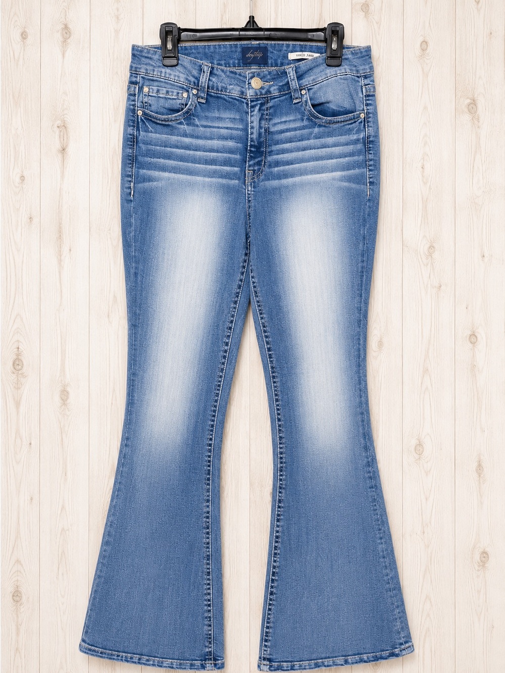 Daytrip (Buckle) Medium Wash Virgo Flare Jeans with Whiskering-Size 31R